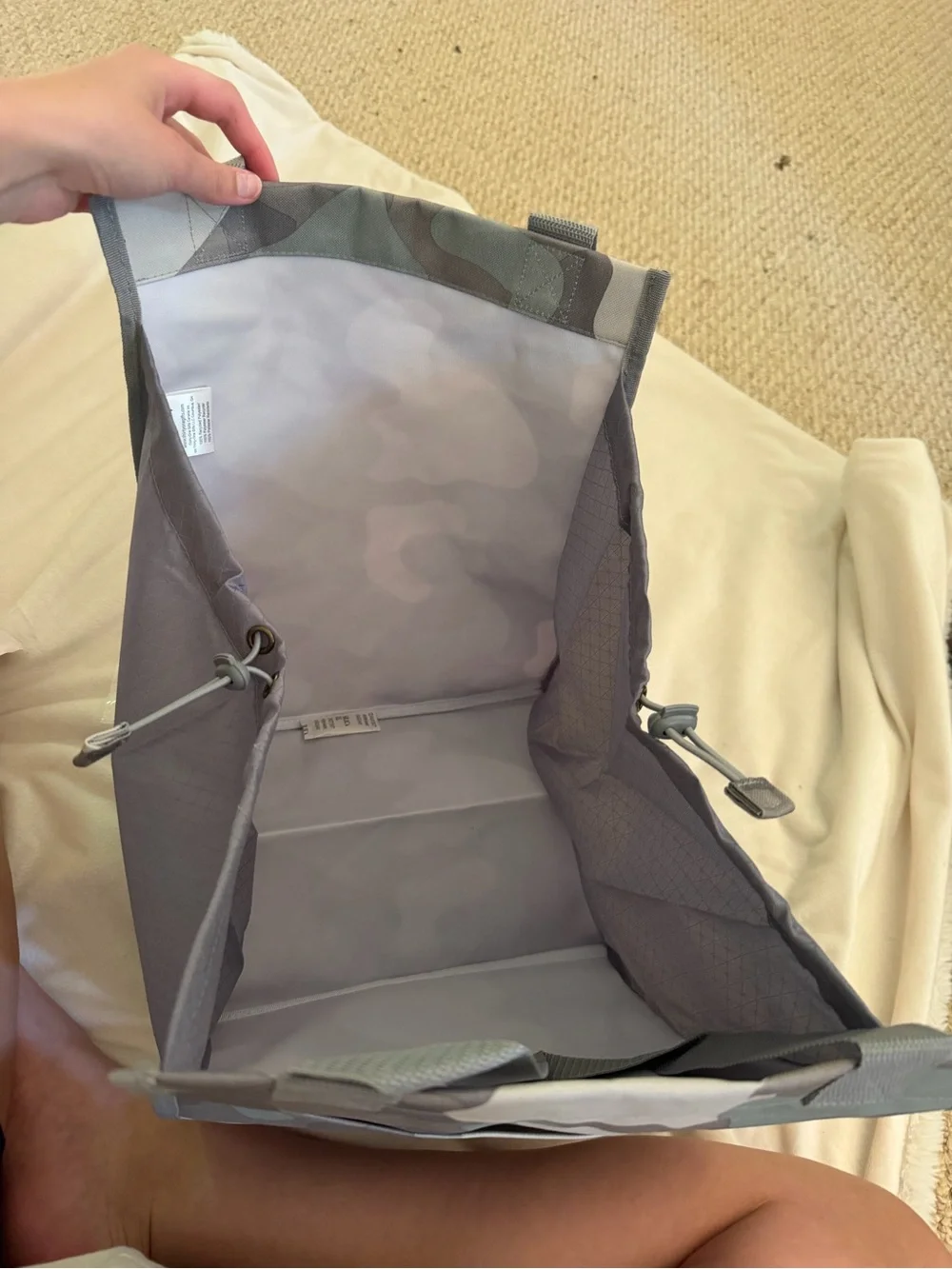 thirty-one Gray and Light green Camo Cinch Tote